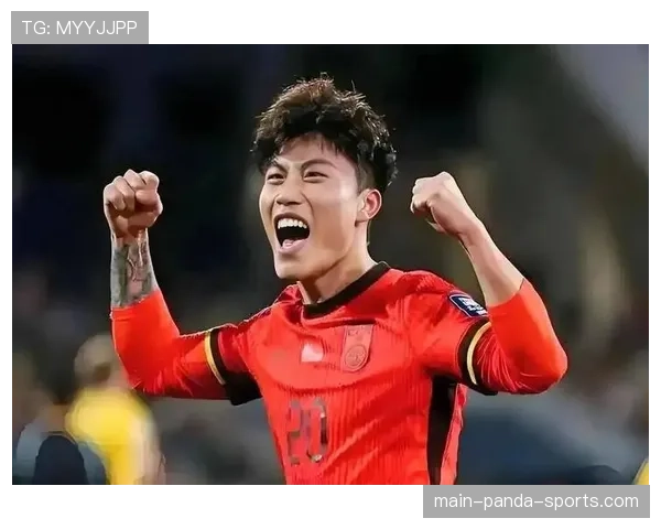 谢文能红牌下场暴露纪律问题 泰山年轻球员心态需调整 谢文能红牌下场暴露纪律问题 泰山年轻球员心态需调整